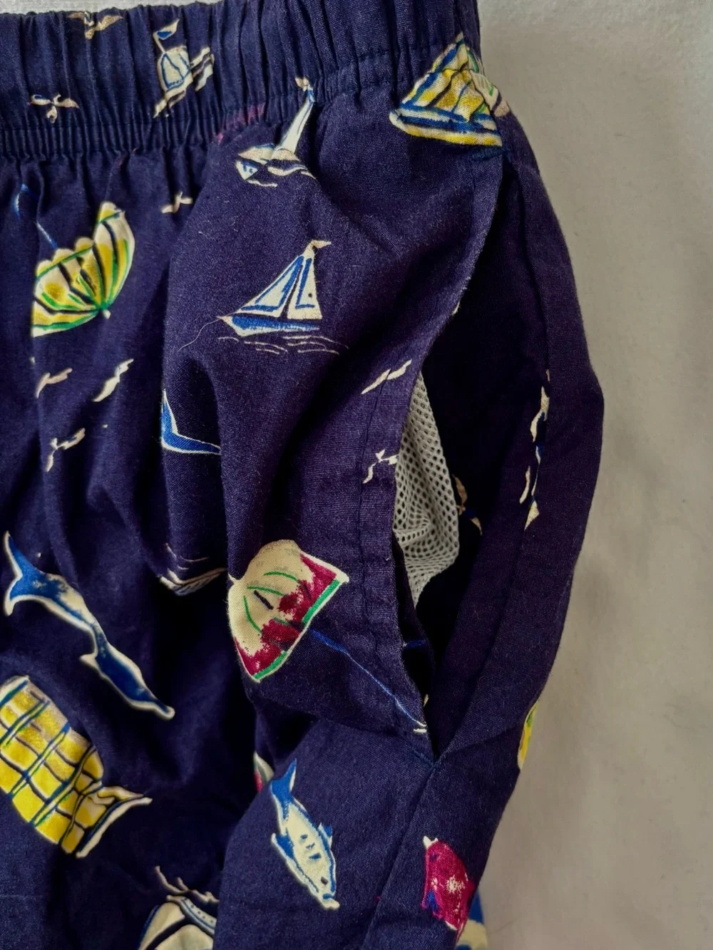 Vintage GOTTEX Men's Navy Retro Beach Print Swim Shorts Size Small